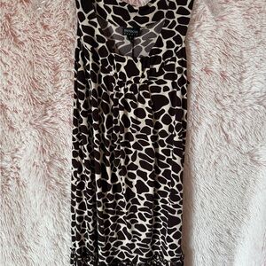 En Focus Studio Giraffe Print Dress